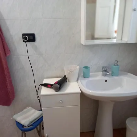 4 Giugno アパート